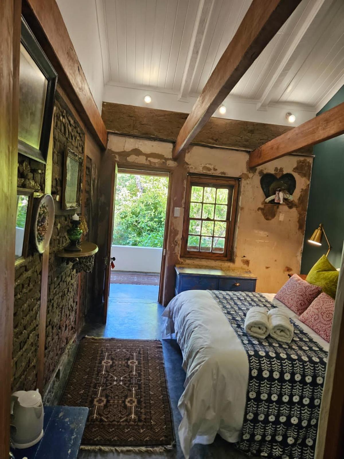 The Riverdeck Accommodation And Backpackers Knysna Esterno foto