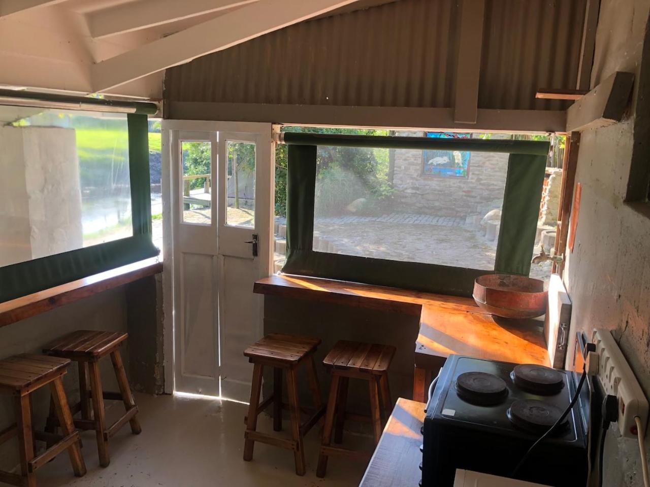 The Riverdeck Accommodation And Backpackers Knysna Camera foto