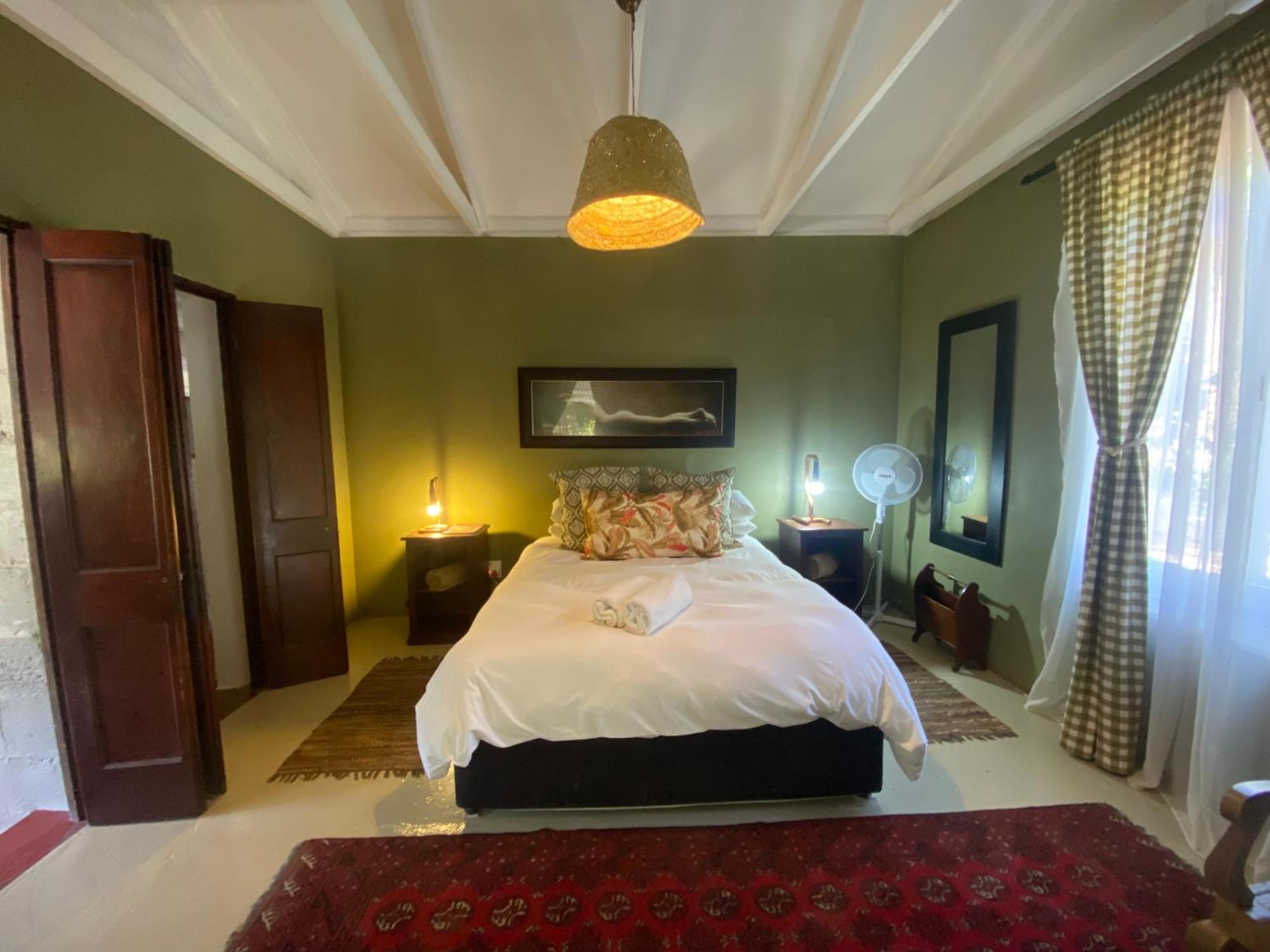 The Riverdeck Accommodation And Backpackers Knysna Esterno foto